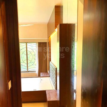Bedroom in 3 BHK Apartment at Andheri West – for Sale