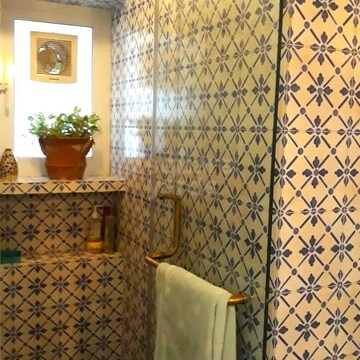Bathroom in 3 BHK Apartment at Lokhandwala Complex Andheri – for Rent