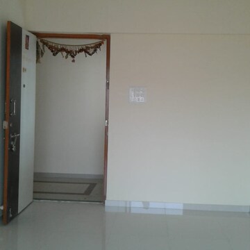 Bedroom in 2 BHK Apartment at Vaishanavi Heights, Kalyan West – for Rent