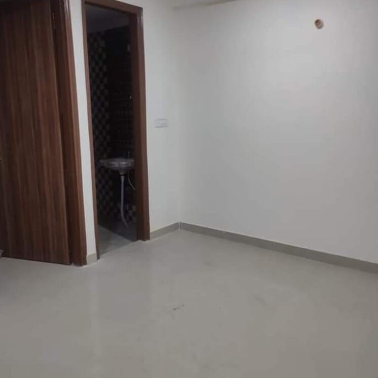 Room, sector 43 3 Bedroom 1680 Sq.Ft. Builder Floor In Sector 43 Faridabad 2780547