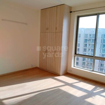 Bedroom in 2 BHK Apartment at Pioneer Park Phase 1, Sector 61 – for Rent