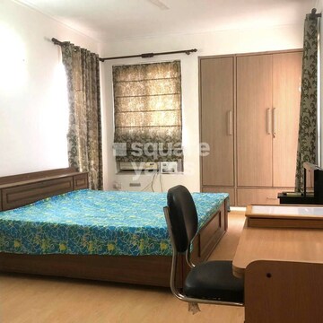 Bedroom in 3 BHK Apartment at Orchid Petals, Sector 49 – for Rent