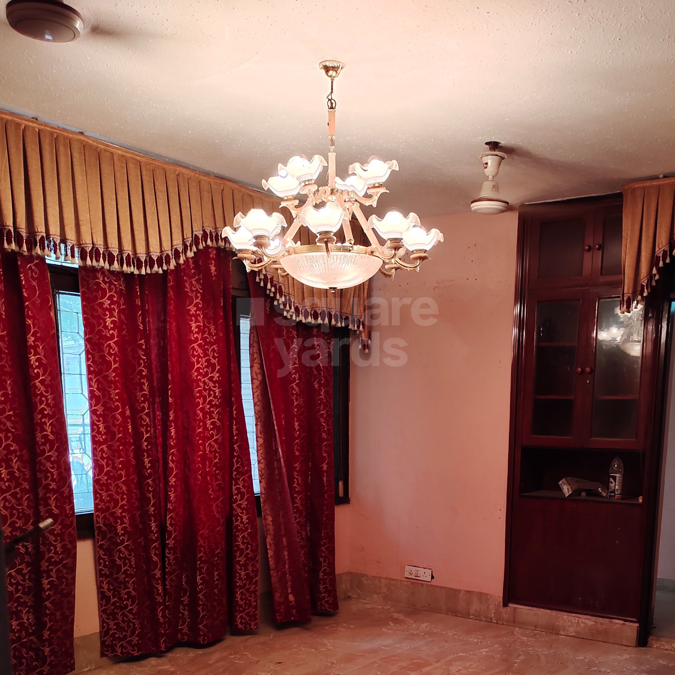 2 bhk flat for rent in kalkaji