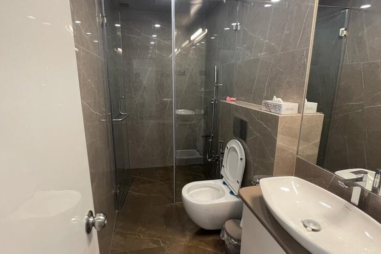 Washroom, andheri west Commercial Office Space 3000 Sq.Ft. In Andheri West Mumbai 2850741