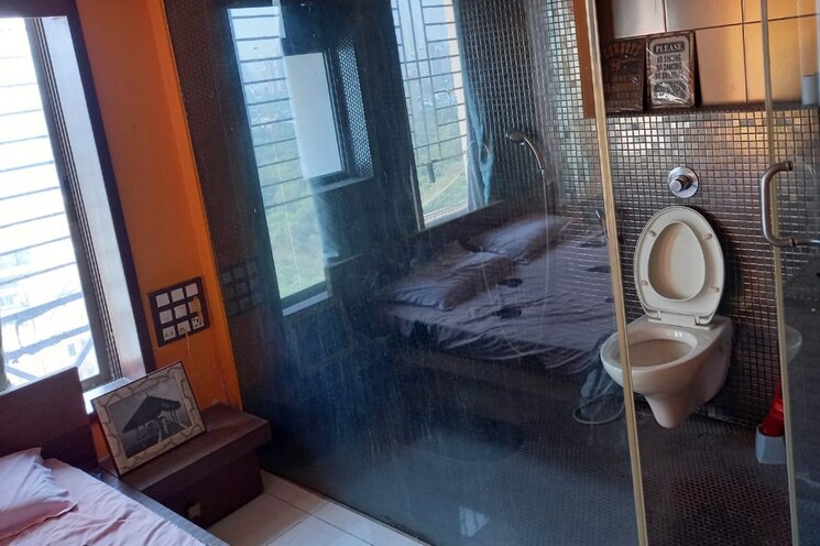 Attached Bathroom, raheja-park-plaza 5 Bedroom 4000 Sq.Ft. Apartment In Andheri West Mumbai 2854408