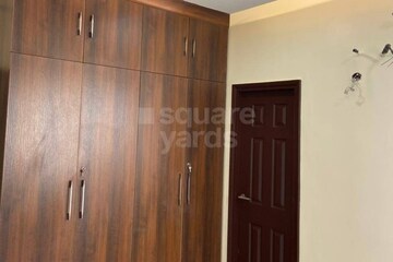 Room in 3 BHK Apartment at Ansal API Esencia, Sector 67 – for Rent