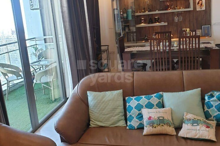 Living Room, tata-primanti-tower-residences 4 Bedroom 3320 Sq.Ft. Apartment In Sector 72 Gurgaon 2859397