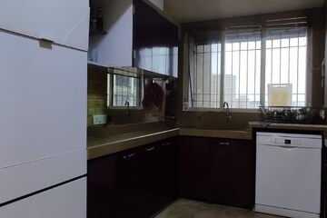 Kitchen in 4 BHK Apartment at Ajmera Beverly Hills and Royal Empire, Andheri West – for Rent