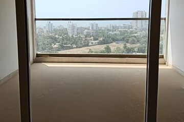 Living Room in 5 BHK Apartment at Bharat Skyvistas, Andheri West – for Sale