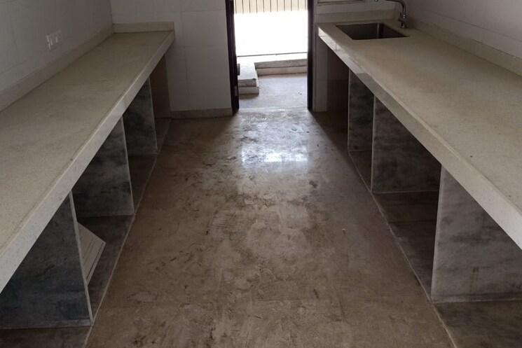 Kitchen, bharat-skyvistas 5 Bedroom 3600 Sq.Ft. Apartment In Andheri West Mumbai 2931905