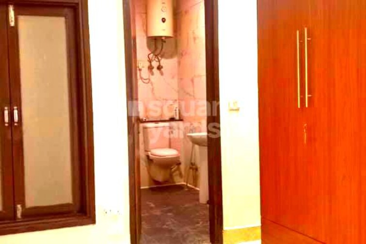 Attached Bathroom, palm-residency-chhatarpur 1.5 Bedroom 800 Sq.Ft. Apartment In Chattarpur Delhi 2999017