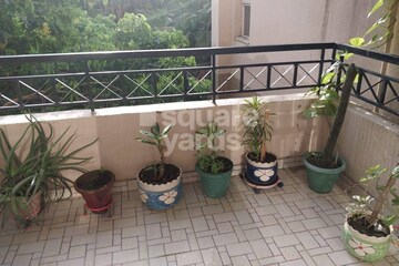 Balcony in 3 BHK Apartment at Orchid Petals, Sector 49 – for Rent