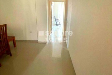 Room in 3 BHK Apartment at Emaar Emerald Floors, Sector 65 – for Rent