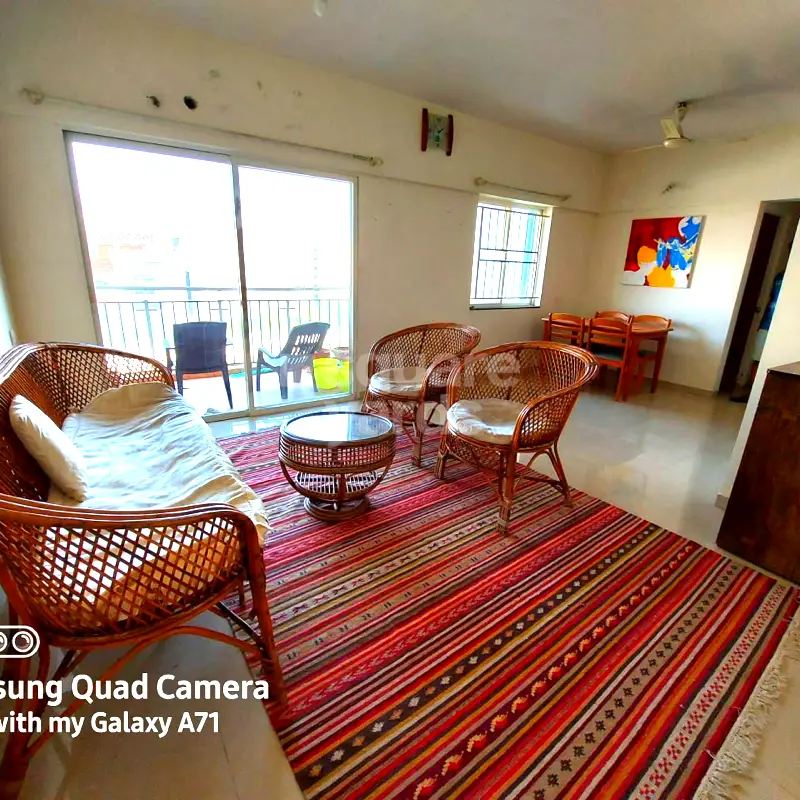 gaur city 2 bhk rent