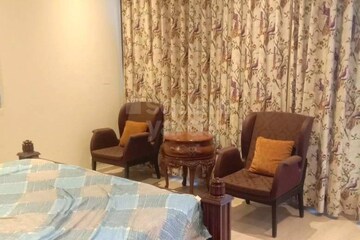 Room in 2 BHK Apartment at Ireo Skyon, Sector 60 – for Rent
