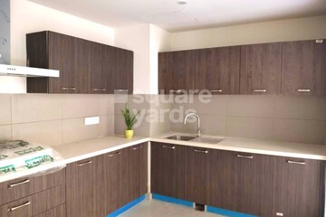 Kitchen in 3 BHK Apartment at Parsvnath Exotica, Sector 53 – for Rent