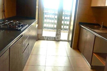 Kitchen in 2 BHK Apartment at M3M Escala, Sector 70a – for Rent