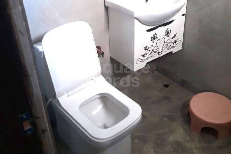Bathroom, vaishali sector 5 2 Bedroom 850 Sq.Ft. Builder Floor In Vaishali Sector 5 Ghaziabad 3194084
