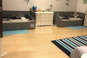 Living Room in 5 BHK Apartment at Snehal Apartment Juhu, Juhu – for Rent