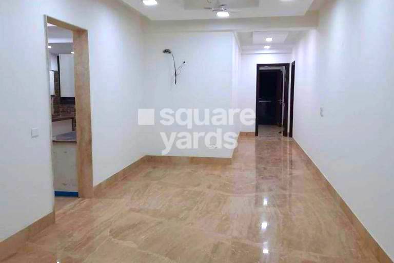 1.5 BHK + Extra Room Builder Floor For Rent in Chattarpur