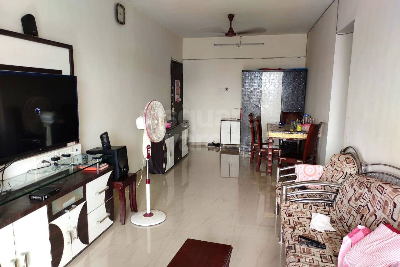 2 BHK Apartment For Rent in Mayuresh Chs