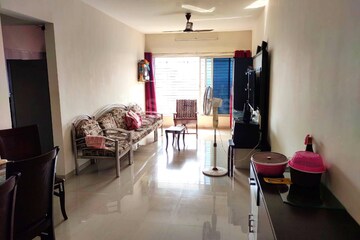 Living Room in 2 BHK Apartment at Ghatkopar East – for Rent