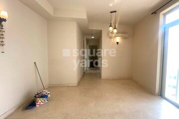 Room in 2 BHK Apartment at M3M Escala, Sector 70a – for Rent