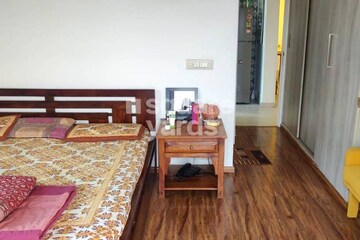 Bedroom in 2 BHK Apartment at M3M Escala, Sector 70a – for Rent