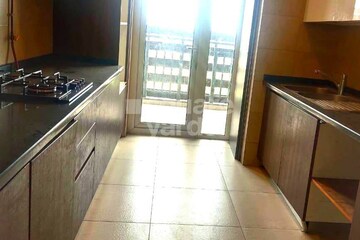 Kitchen in 3 BHK Apartment at Mahindra Luminare, Sector 59 – for Rent