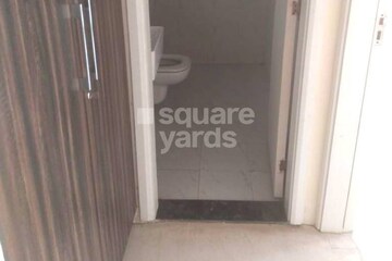 Attached Bathroom in 3 BHK Apartment at Sector 70a – for Rent