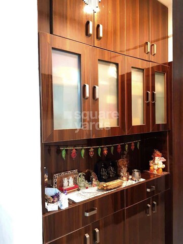 Room in 3 BHK Apartment at Tulip Violet, Sector 69 – for Rent