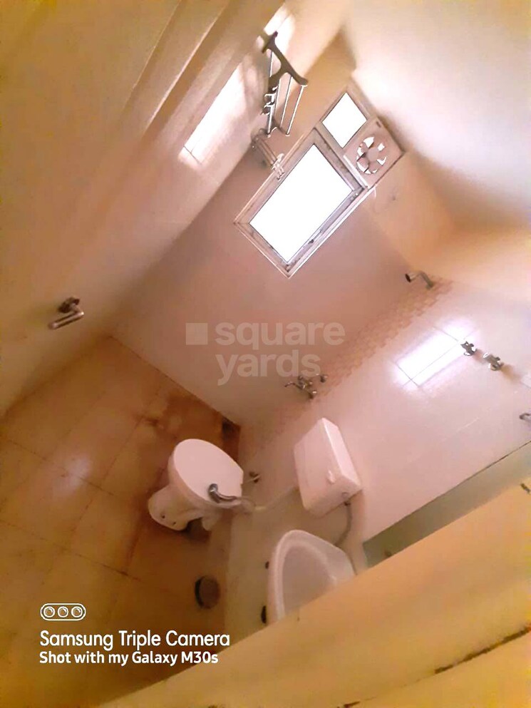 Bathroom, shree-vardhman-mantra 2 Bedroom 800 Sq.Ft. Apartment In Sector 67 Gurgaon 3368381