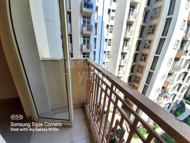 Balcony, shree-vardhman-mantra 2 Bedroom 800 Sq.Ft. Apartment In Sector 67 Gurgaon 3368381