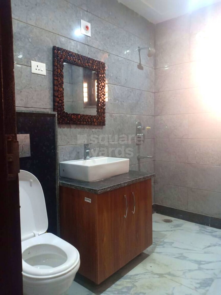 Bathroom, ansal-esencia-sovereign-floors 3 Bedroom 2000 Sq.Ft. Builder Floor In Sector 67 Gurgaon 3368640
