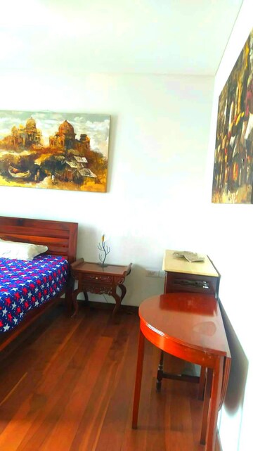 Bedroom in 2 BHK Apartment at Paras Irene, Sector 70a – for Rent