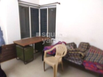 Living Room in 2.5 BHK Apartment at Vadgaon Budruk – for Rent