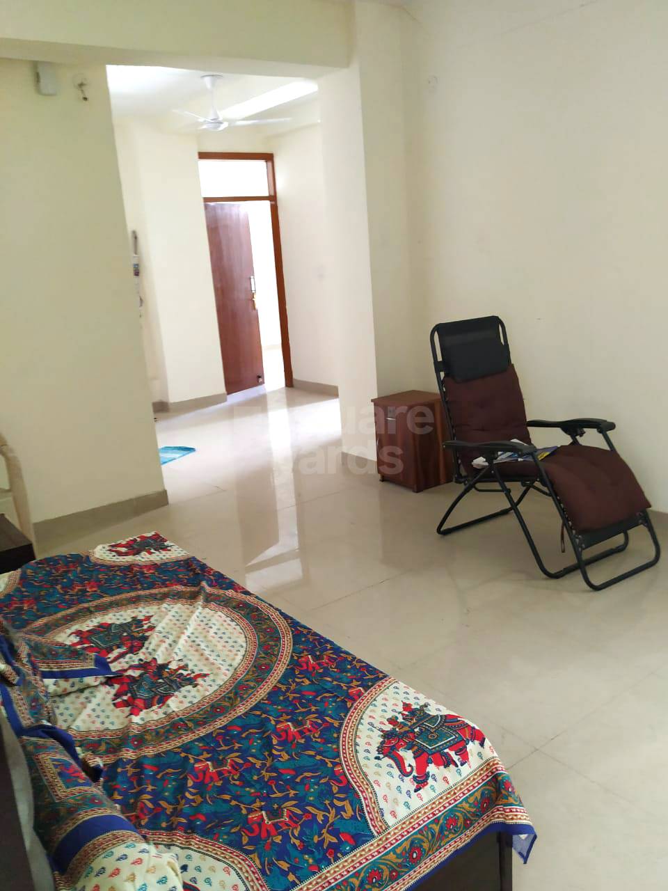 Rental 2 Bedroom 1100 Sq.Ft. Apartment in DDA Akshardham Apartments