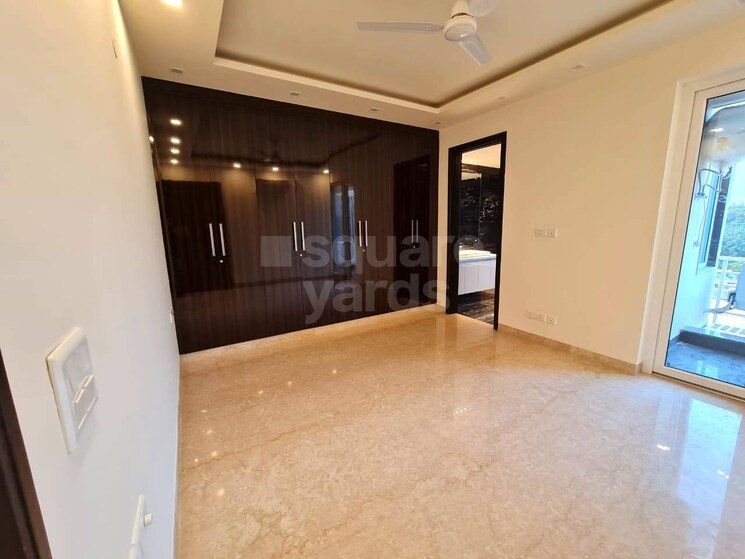Room, rwa-safdarjung-enclave-block-a-1 4 Bedroom 300 Sq.Yd. Builder Floor In Safdarjung Development Area Delhi 3485653