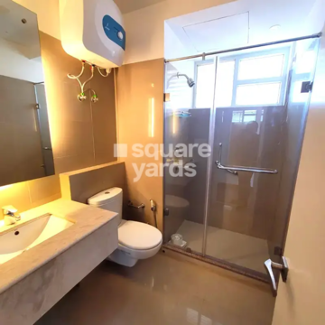 Attached Bathroom in 3 BHK Apartment at Emaar MGF The Palm Drive Villas, Sector 66 – for Rent