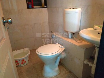 Bathroom in 3 BHK Apartment at Whispering Woods, Kandivali East – for Sale