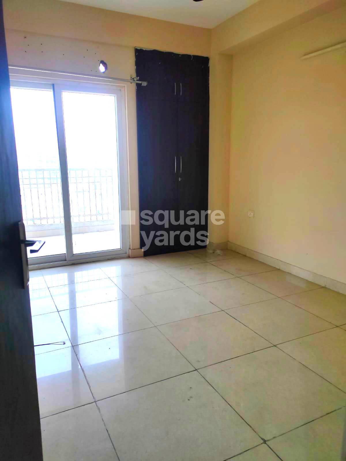 Rental 3 Bedroom 1395 Sq.Ft. Apartment in Ajnara Grand Heritage, Sector