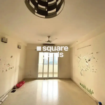 Living Room in 3 BHK Apartment at Emaar MGF The Palm Drive Villas, Sector 66 – for Rent