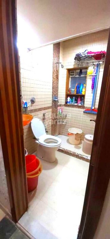 Bathroom in 2 BHK Apartment at Andheri West – for Sale