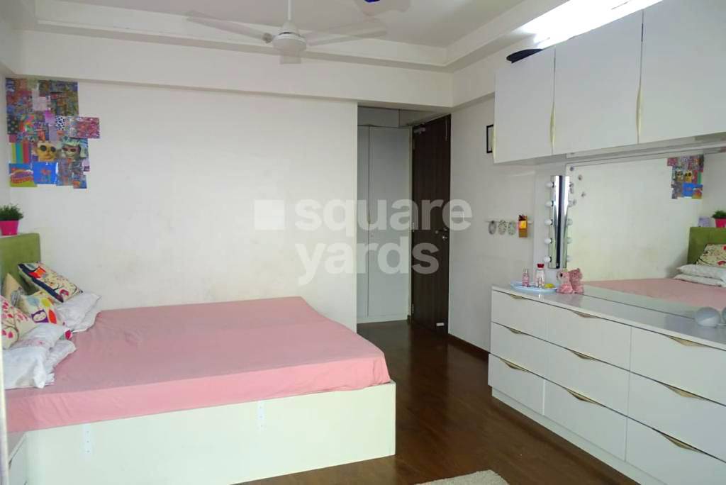 3 BHK Apartment For Resale in Andheri West Mumbai  3607698