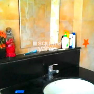 Bathroom in 3 BHK Apartment at Orchid Petals, Sector 49 – for Rent