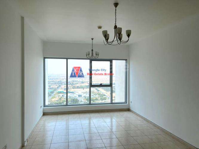 1 BR 750 Sq.Ft. Apartment in Skycourts Tower A