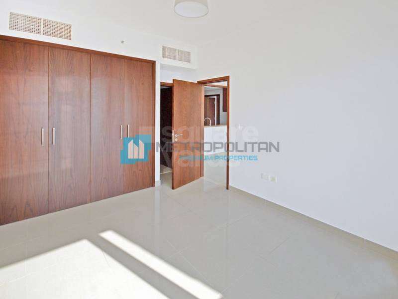 1 BR 850 Sq.Ft. Apartment in 29 Boulevard Tower 1 