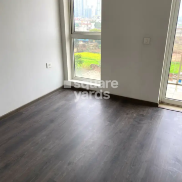 2 BHK Apartment For Rent in Ireo The Corridors, Sector 67a