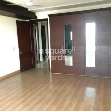 Bedroom in 2 BHK Apartment at M3M Escala, Sector 70a – for Rent