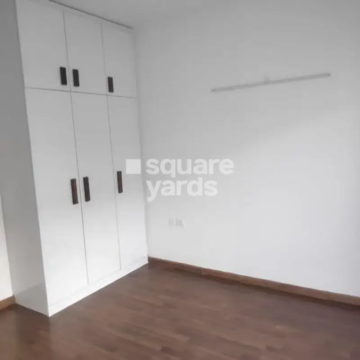 Bedroom in 3 BHK Apartment at BPTP Amstoria, Sector 102 – for Rent
